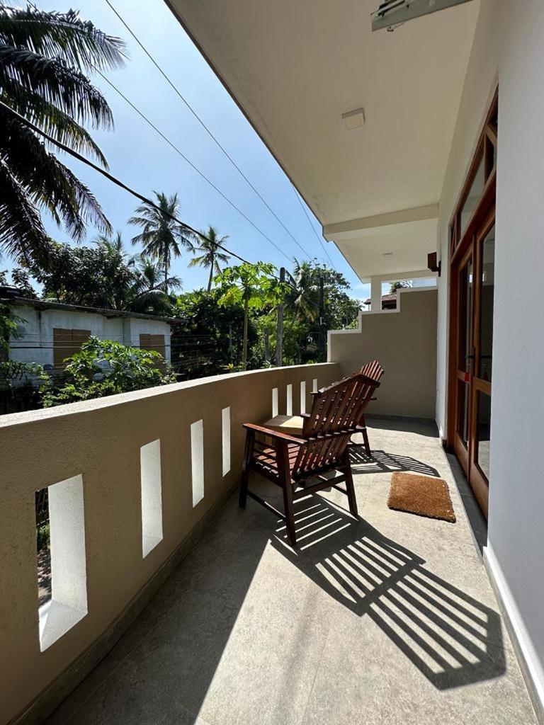 Siyon Yula - Guest House Hikkaduwa Kamer foto