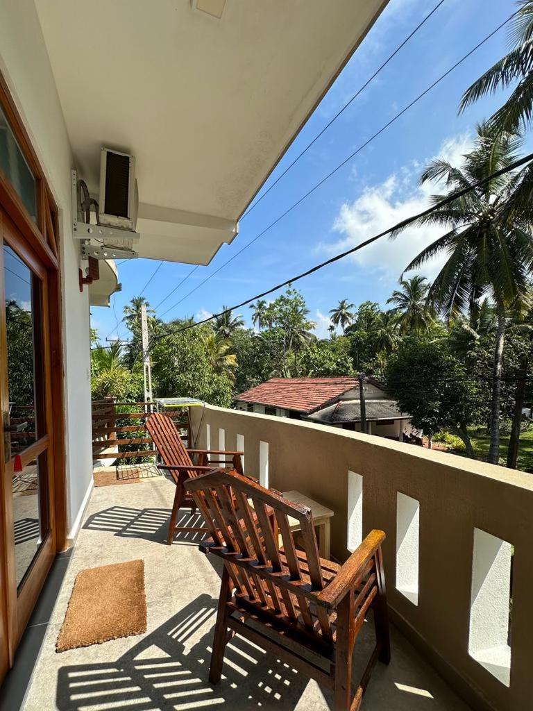 Siyon Yula - Guest House Hikkaduwa Kamer foto
